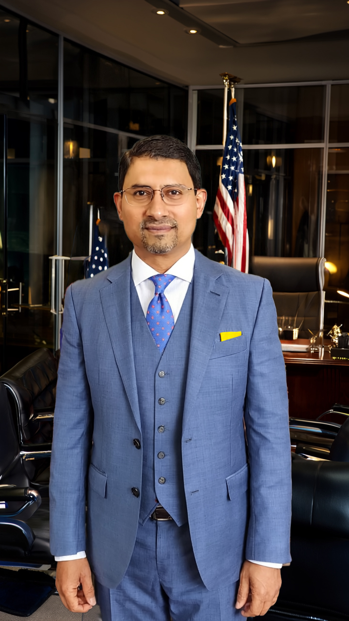 Mr. Sris, Owner and Founder, former prosecutor